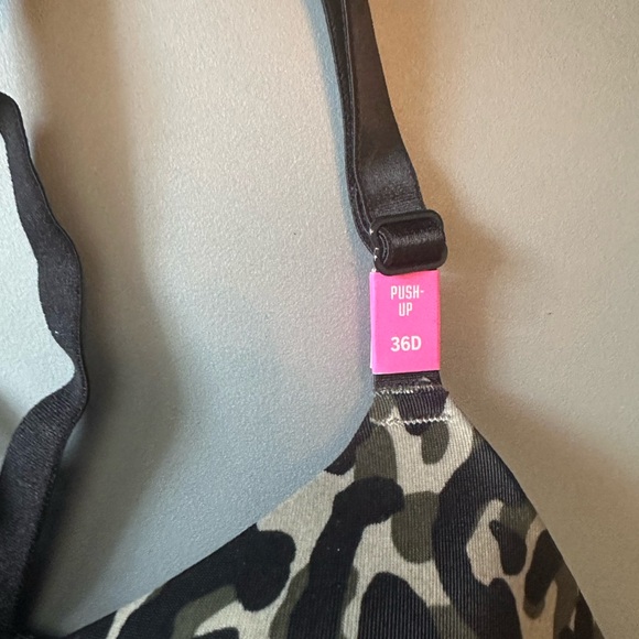 PINK Leopard Print Strappy Bra NEW - Picture 2 of 2